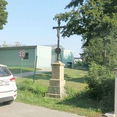 Kříž v ulici Ke Skále v Lysé nad Labem