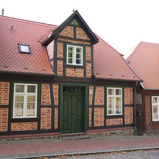Wohnhaus Straße des Friedens 9