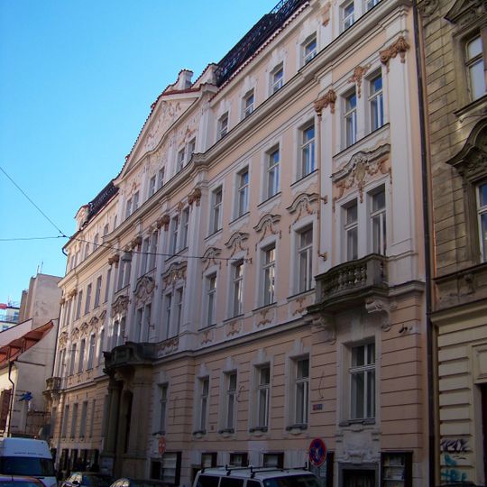 Sklad učebnic Ostrovní