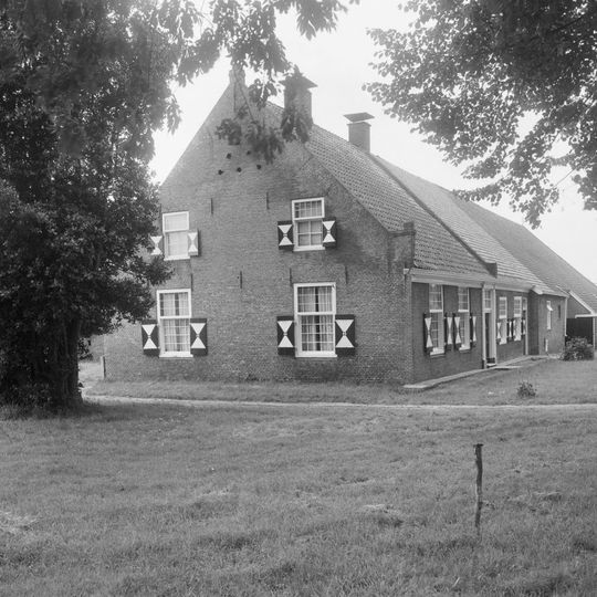 Voorm. schultehuis annex boerderij