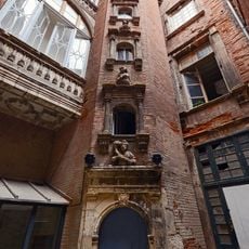 Tour du capitoul Arnaud de Brucelles