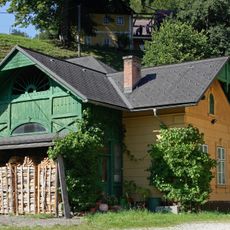 Presshaus, Mostkeller und Veranda