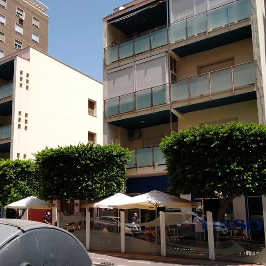 Edificio de 12 viviendas