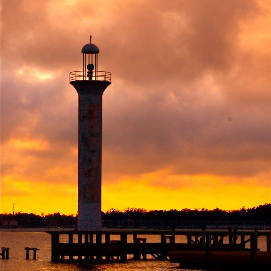 Phare de Broadwater Beach Marina