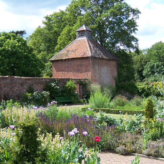 Eastcote House Gardens