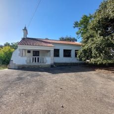 Escola Primária de Frei Domingos