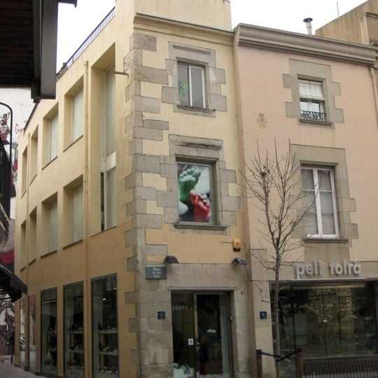 Ca la Pepa Sastre i Ca la Pubilla