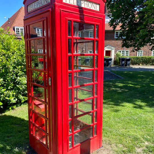 K6 Telephone Kiosk Opposite 5 To 11 Cosway House