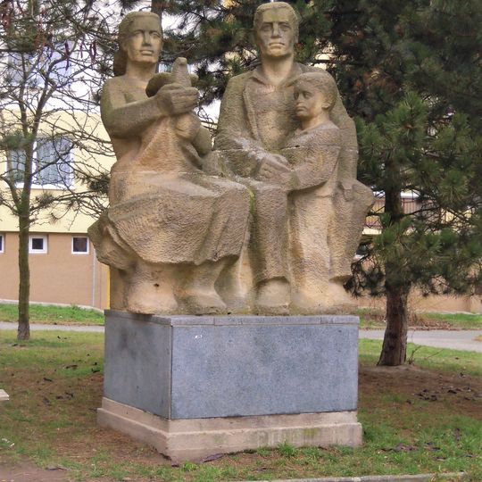 Sousoší v Plzni v Manětínské ulici