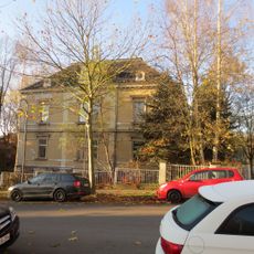 Villa mit Garten Marianne-Brandt-Straße 11