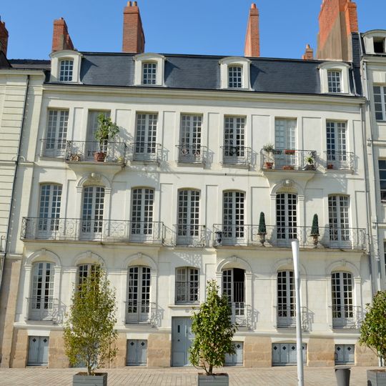 Immeuble, 12 allée de Turenne