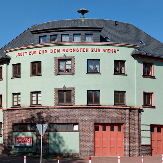 Feuerwache Crossen Schneppendorfer Straße 21