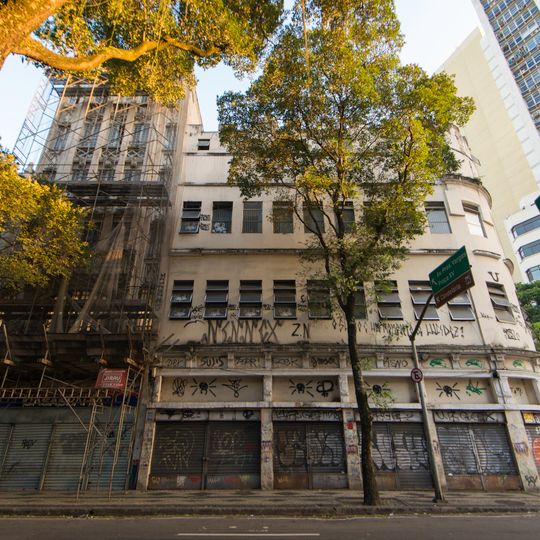 Edifício à Rua da Carioca, 4