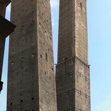 Due torri