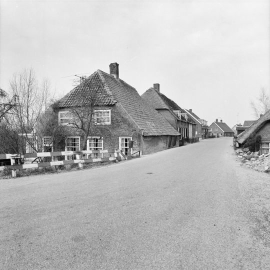 Maasdijk 87, Aalst