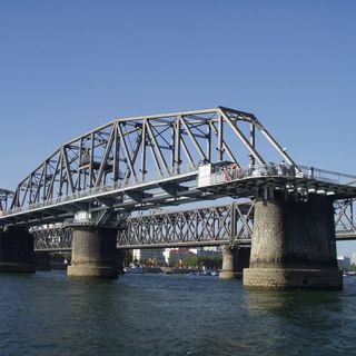 Ponte rotto sul fiume Yalu