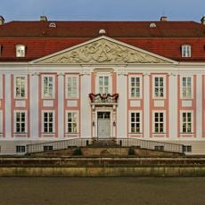 Friedrichsfelde Castle