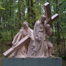 Kapliczka - Stacja V Drogi Krzyżowej w Wielu