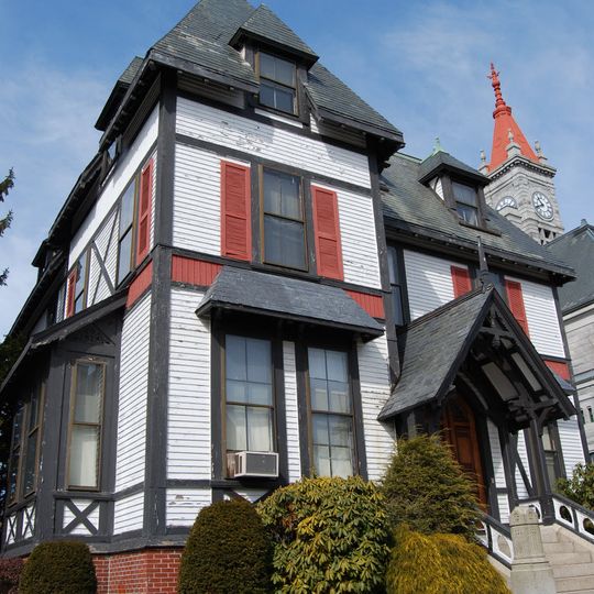 William C. Davol, Jr., House