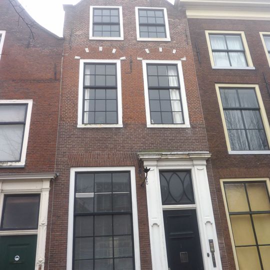 Oude Rijn 25, Leiden