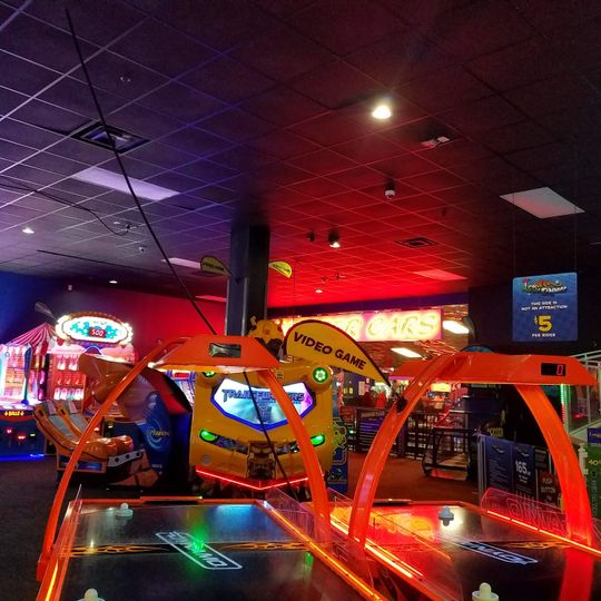 San Antonio's Incredible Pizza Company