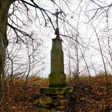 Kříž u silnice severně od Alberovic