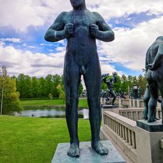 Statue