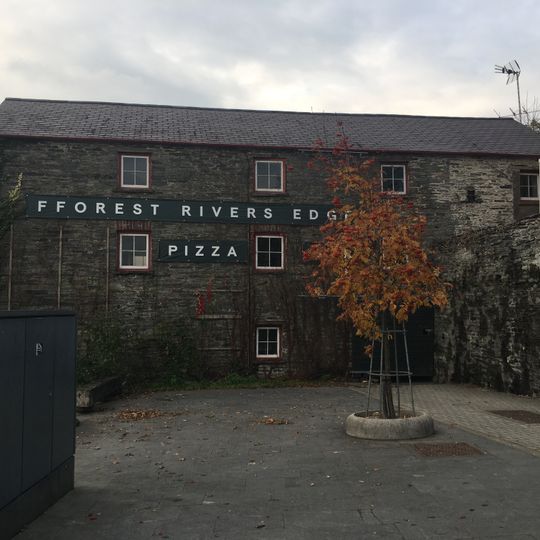 Pantywylan, Cambrian Quay