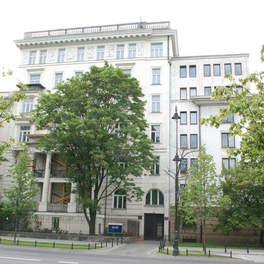 Kamienica , ob. budynek biurowy