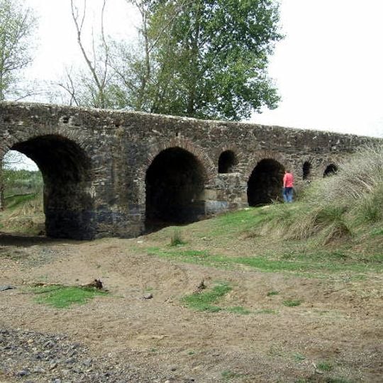Ponte romana sobre a Ribeira de Odivelas