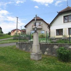 Kříž ve Slatině