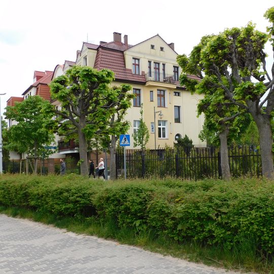 Dom przy ulicy Traugutta 8