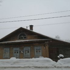 Дом, в котором прошли детские и юношеские годы партизанки И. Константиновой (Кашин)