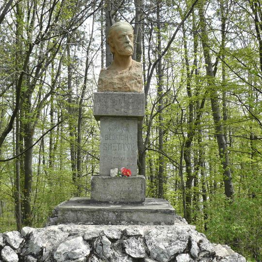 Busta Bedřicha Smetany