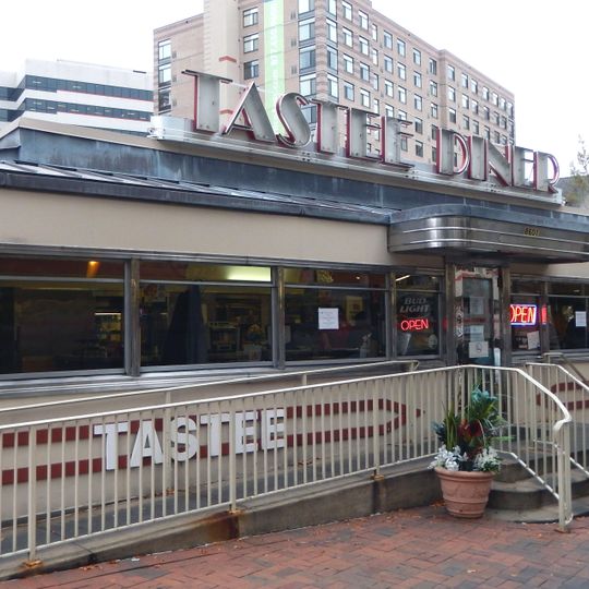 Tastee Diner