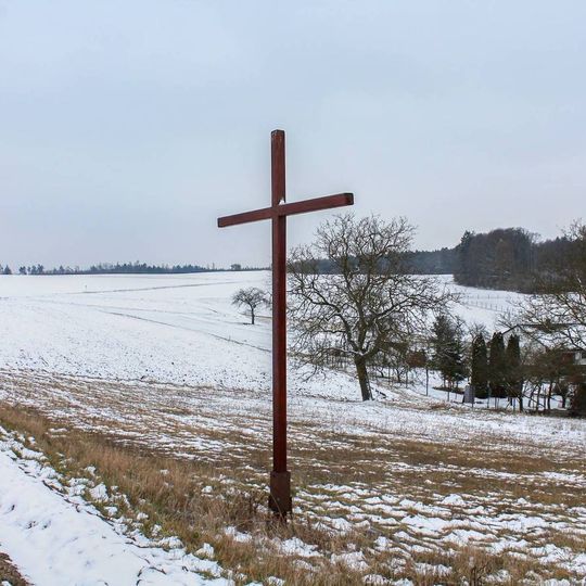 Dřevěný kříž v Cakově u Svaté vody