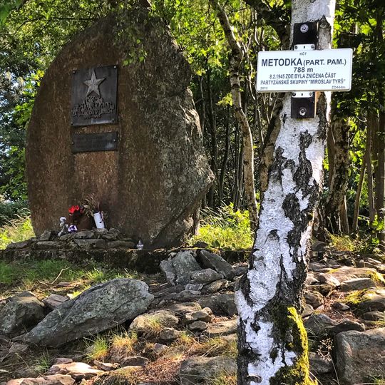 Partyzánský pomník na Metodce