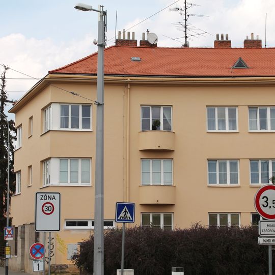 Vaňkovo náměstí 4