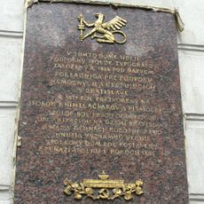 Dom typografov, tabuľa pamätná