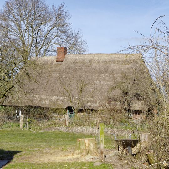 Dorfstraße 45, Reetdachkate