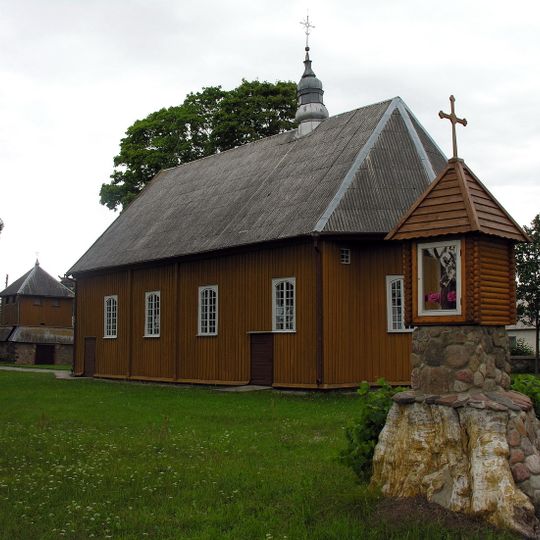 Pievėnų Nukryžiuotojo Jėzaus bažnyčia
