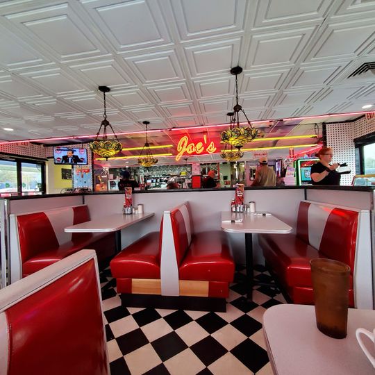 Joe's New York Diner
