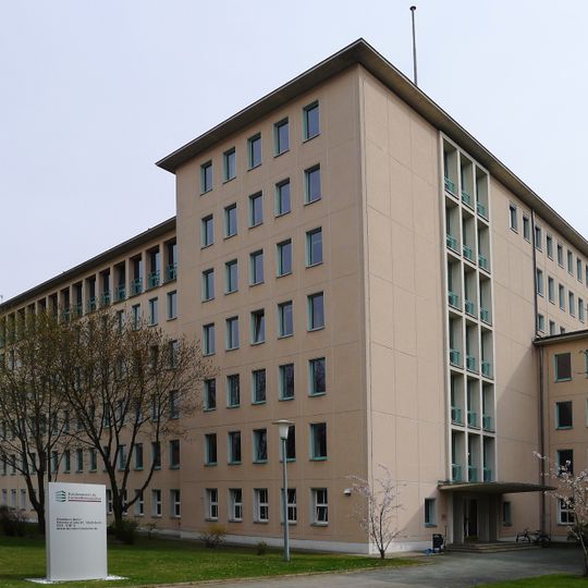 Sondervermögens- und Bauverwaltung