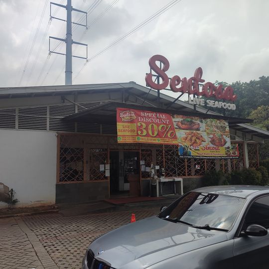 Pantai Sentosa Seafood Market