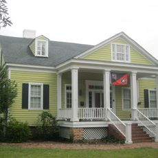 Elizabeth White House