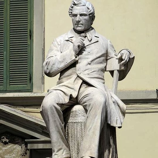 Monumento a Francesco Domenico Guerrazzi