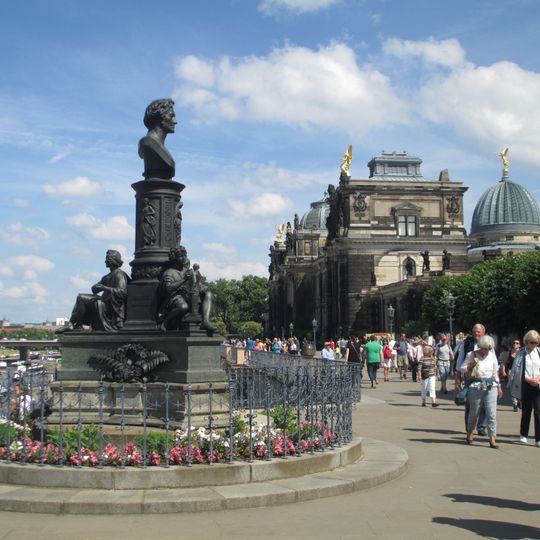 Ernst Rietschel-Denkmal