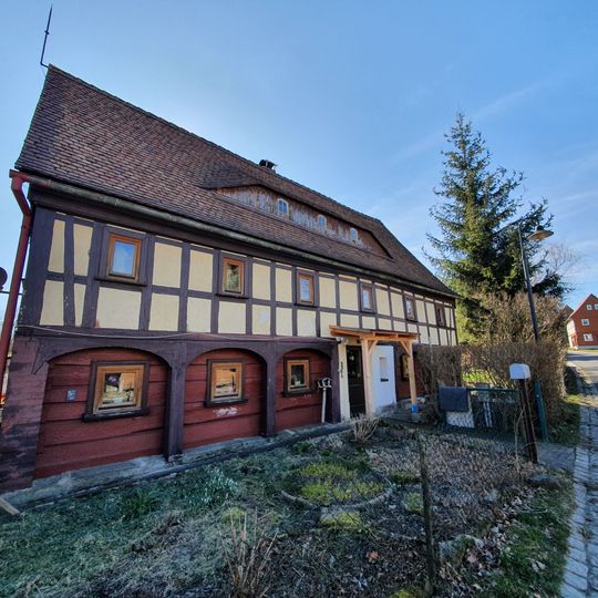 Obere Dorfstraße 16