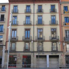 Edifici d'habitatges a la rambla Passeig, 14