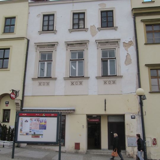 Masarykovo náměstí 10